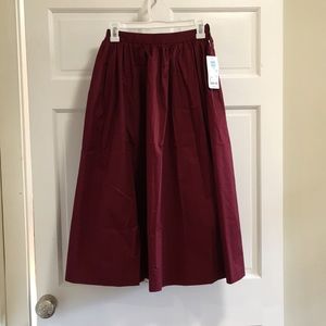 Uniqlo W’s volume skirt